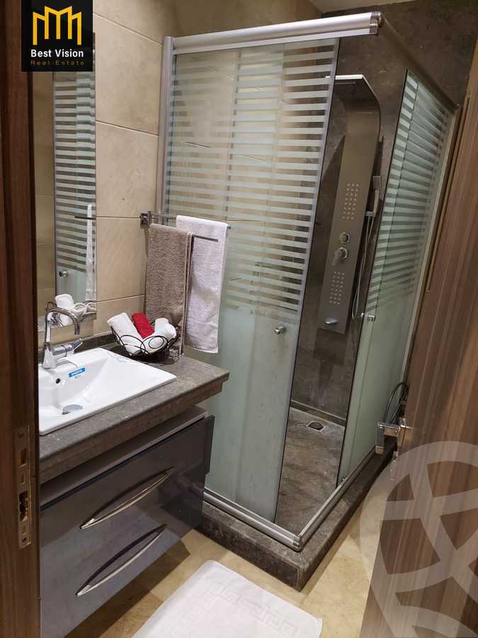 https://aqarmap.com.eg/ar/listing/3678611-for-rent-cairo-new-cairo-compounds-lakeview-residence