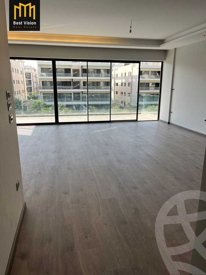 https://aqarmap.com.eg/ar/listing/3689265-for-rent-cairo-new-cairo-compounds-lakeview-residence