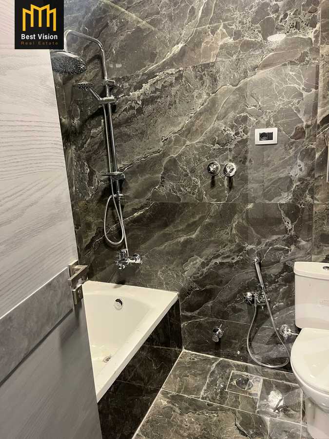 https://aqarmap.com.eg/ar/listing/3689265-for-rent-cairo-new-cairo-compounds-lakeview-residence