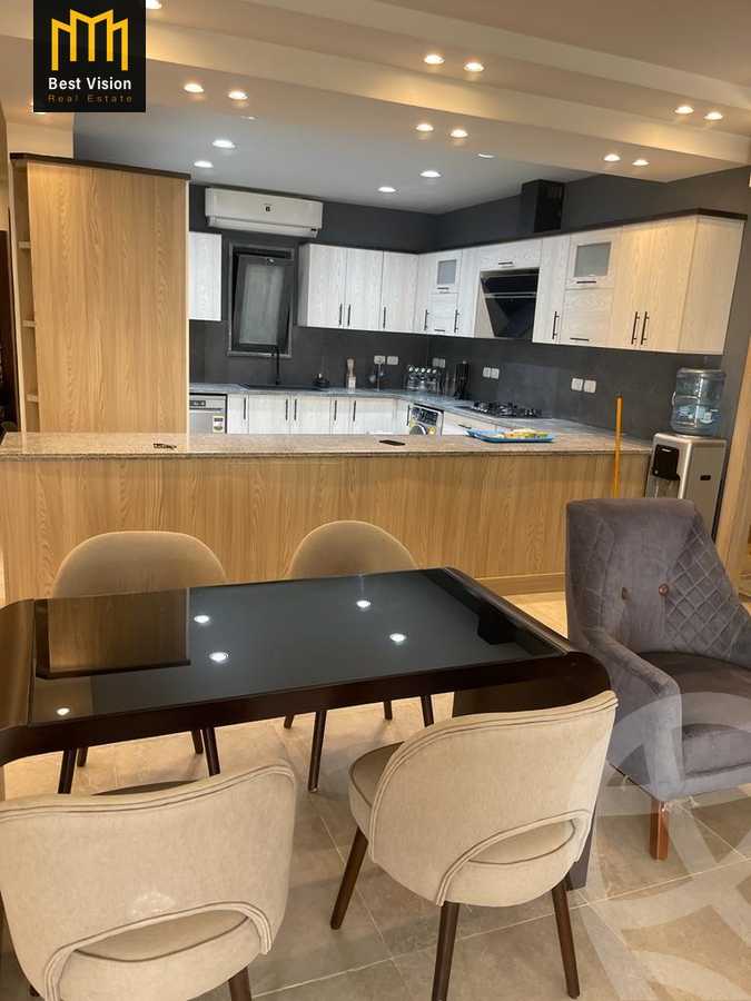 https://aqarmap.com.eg/ar/listing/3712785-for-rent-cairo-new-cairo-compounds-lakeview-residence