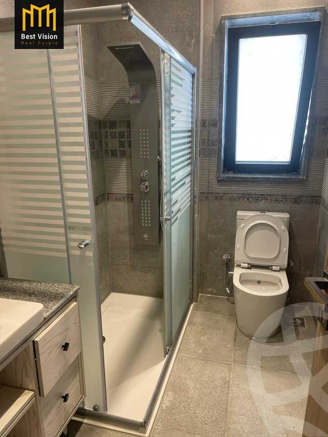 https://aqarmap.com.eg/ar/listing/3712785-for-rent-cairo-new-cairo-compounds-lakeview-residence