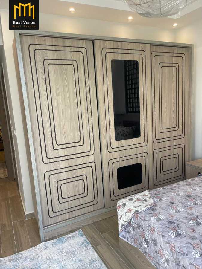 https://aqarmap.com.eg/ar/listing/3712785-for-rent-cairo-new-cairo-compounds-lakeview-residence