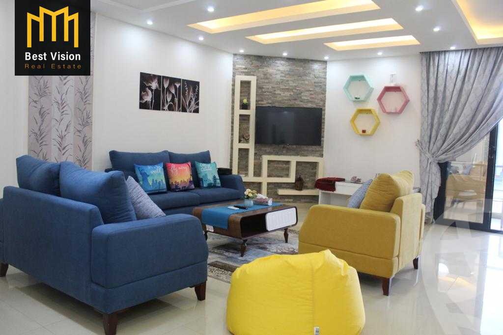 https://aqarmap.com.eg/ar/listing/3776982-for-rent-cairo-new-cairo-compounds-midtown