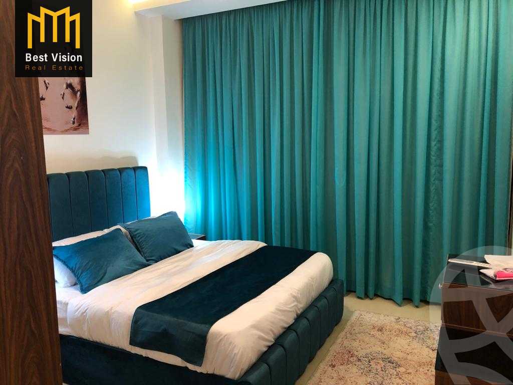 https://aqarmap.com.eg/ar/listing/3853544-for-rent-cairo-new-cairo-compounds-midtown