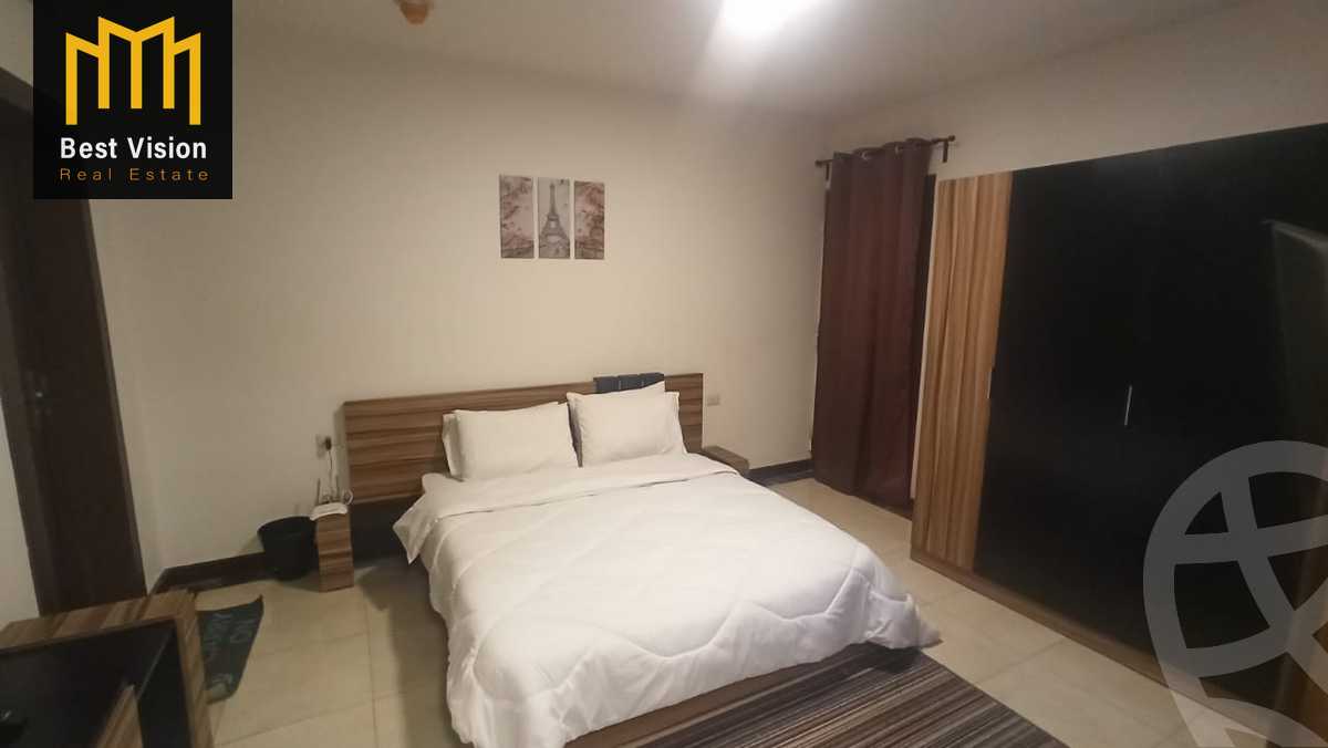https://aqarmap.com.eg/ar/listing/3870769-for-rent-cairo-new-cairo-compounds-nyoum-nyw-kyrw