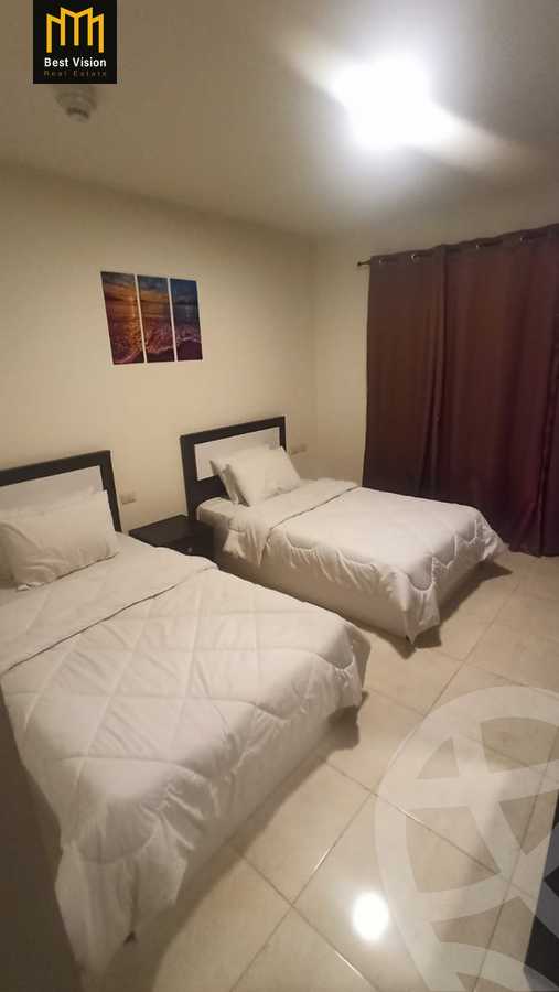 https://aqarmap.com.eg/ar/listing/3870769-for-rent-cairo-new-cairo-compounds-nyoum-nyw-kyrw