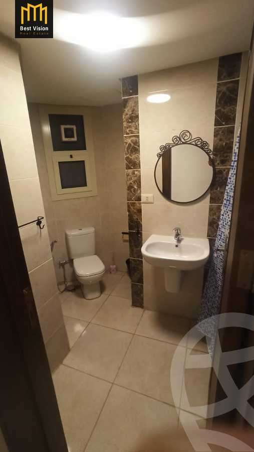 https://aqarmap.com.eg/ar/listing/3870769-for-rent-cairo-new-cairo-compounds-nyoum-nyw-kyrw