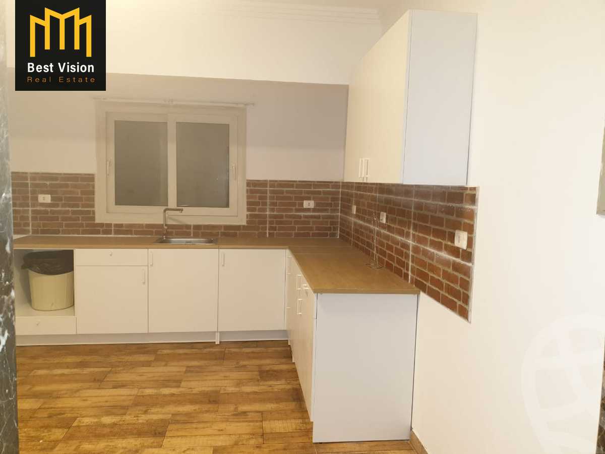 https://aqarmap.com.eg/ar/listing/3911914-for-rent-cairo-new-cairo-ltjm-lkhms-el-ahyaa-fifth-neighborhood-street-10
