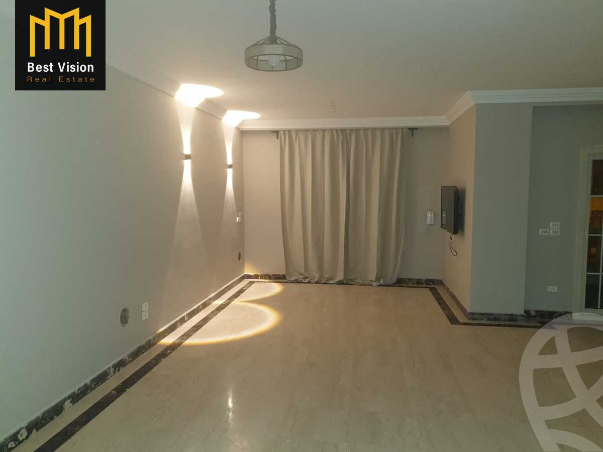 https://aqarmap.com.eg/ar/listing/3911914-for-rent-cairo-new-cairo-ltjm-lkhms-el-ahyaa-fifth-neighborhood-street-10