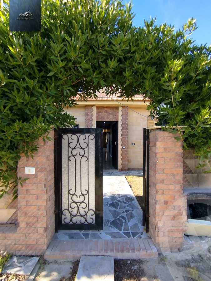 https://aqarmap.com.eg/en/listing/5564406-for-sale-north-coast-resorts-shorouk-village