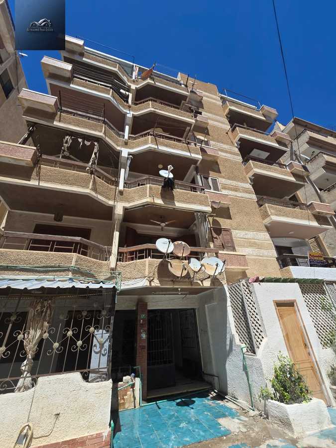 https://aqarmap.com.eg/ar/listing/6085968-for-sale-alexandria-l-jmy-shataa-el-nakheel-street-53