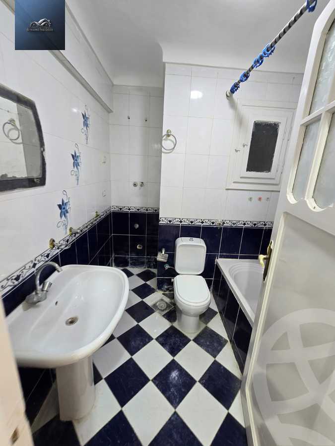 https://aqarmap.com.eg/en/listing/6152282-for-sale-alexandria-l-jmy-shataa-el-nakheel-street-63