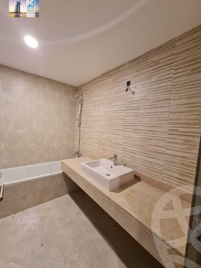 https://aqarmap.com.eg/ar/listing/4020704-for-rent-cairo-6th-of-october-compounds-mbrfyl-ryzydns-nyw-jyz-llttwyr-l-qry