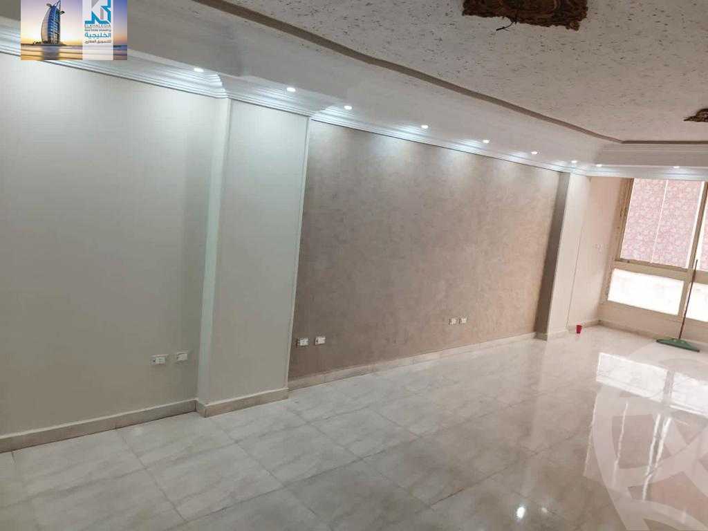 https://aqarmap.com.eg/en/listing/4098275-for-sale-cairo-cairo-hdyq-lhrm-lmntq-t