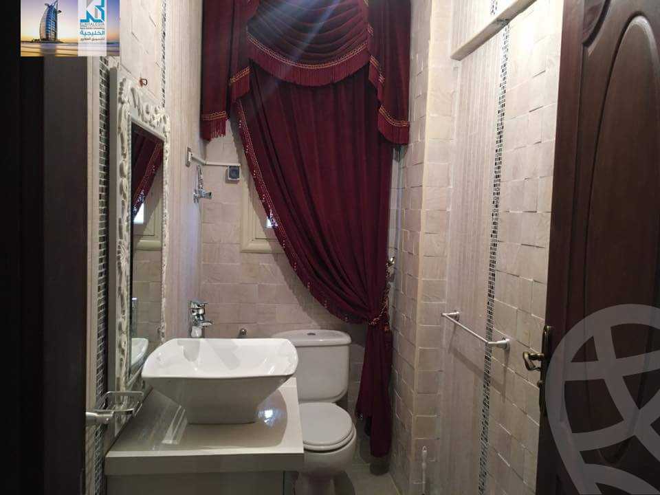 https://aqarmap.com.eg/ar/listing/4255633-for-sale-cairo-el-sheikh-zayed-city-el-hay-eltaseaa-area-2