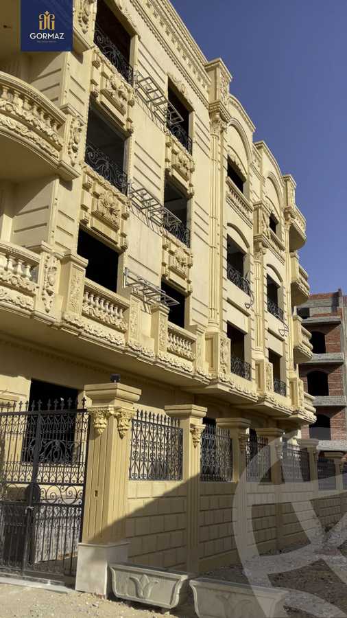 https://aqarmap.com.eg/ar/listing/3370690-for-sale-cairo-el-sheikh-zayed-city-bait-el-watan