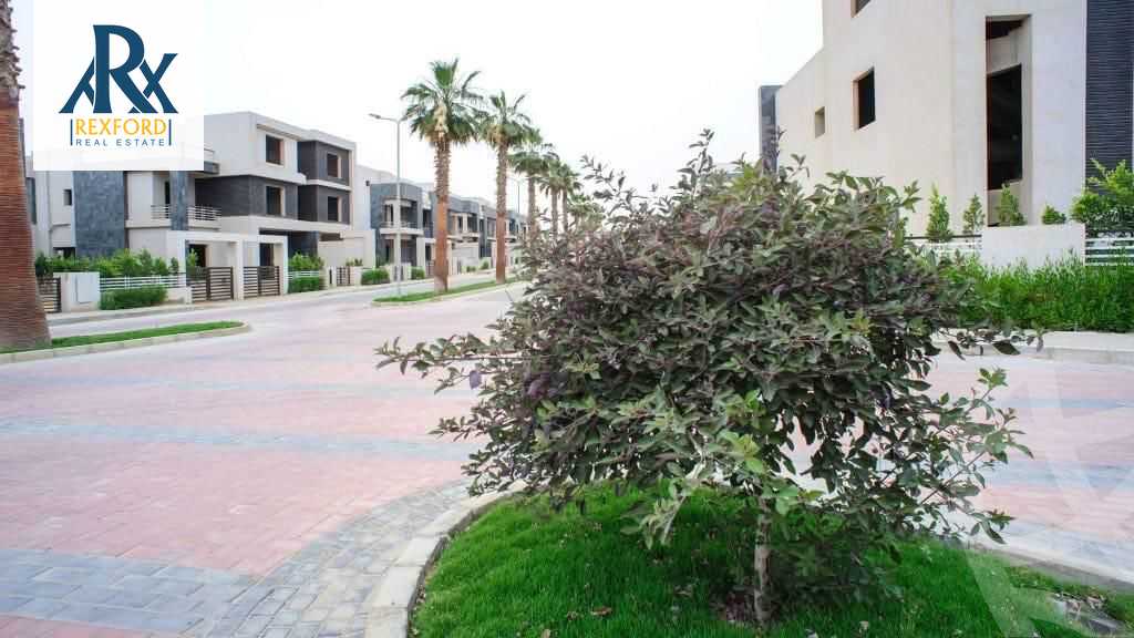 https://aqarmap.com.eg/ar/listing/3999784-for-sale-cairo-el-sheikh-zayed-city-compounds-in-sheikh-zayed-el-karma-4