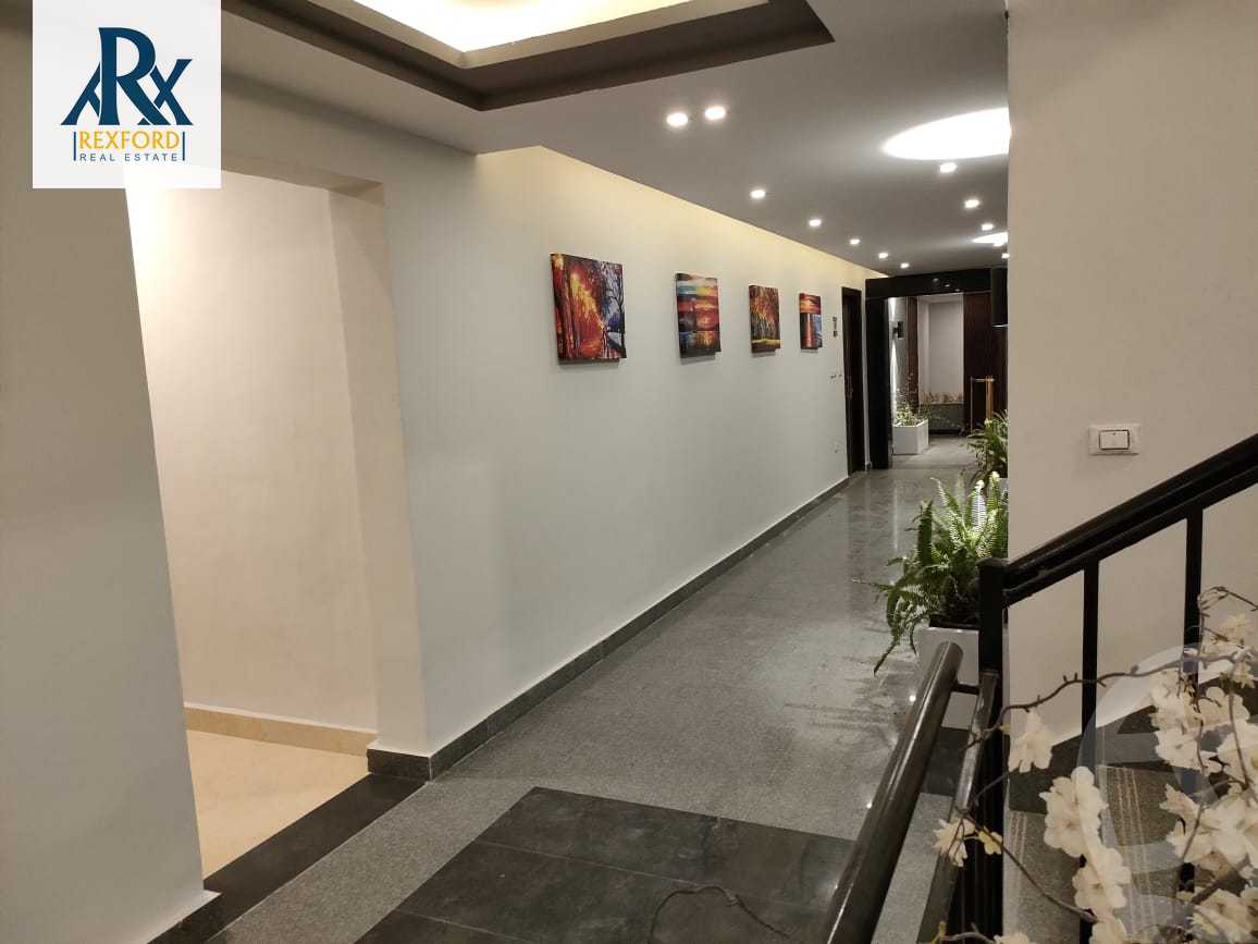 https://aqarmap.com.eg/ar/listing/3996473-for-sale-cairo-6th-of-october-compound-sun-capital