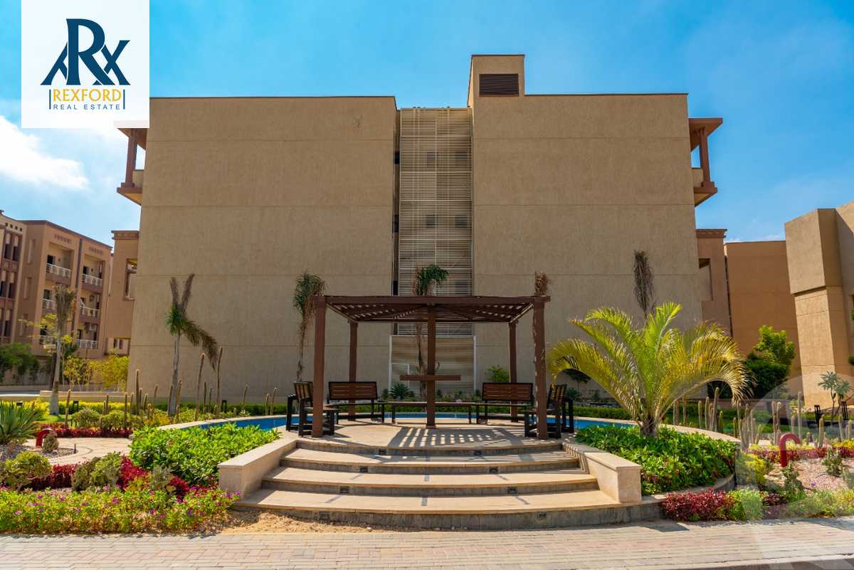 https://aqarmap.com.eg/en/listing/4143447-for-sale-cairo-6th-of-october-compound-green-5