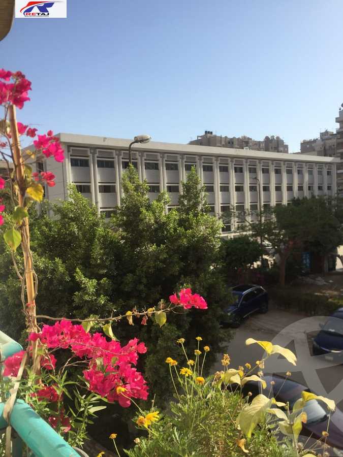 https://aqarmap.com.eg/en/listing/3640742-for-sale-cairo-nasr-city-6th-zone-ahmed-fakhry-st