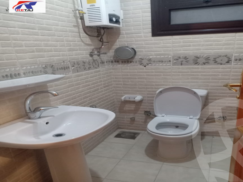 https://aqarmap.com.eg/ar/listing/3785416-for-rent-cairo-nasr-city-8th-zone-nagati-serag-st