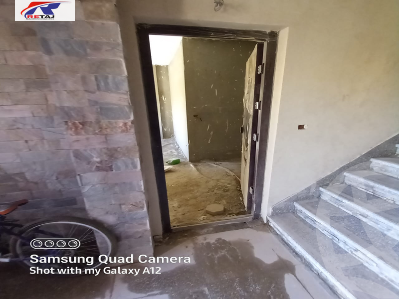 https://aqarmap.com.eg/ar/listing/3881280-for-sale-cairo-new-cairo-first-settlement-mhwr-mstfy-kml