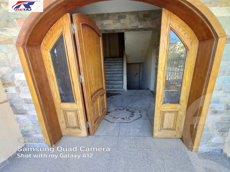 https://aqarmap.com.eg/ar/listing/3881280-for-sale-cairo-new-cairo-first-settlement-mhwr-mstfy-kml