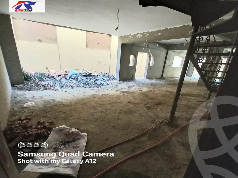 https://aqarmap.com.eg/ar/listing/3881280-for-sale-cairo-new-cairo-first-settlement-mhwr-mstfy-kml