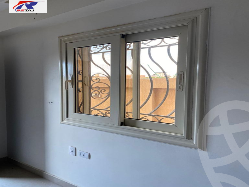 https://aqarmap.com.eg/ar/listing/3890167-for-rent-cairo-new-cairo-el-yassamin-el-yasmeen-3-mohamed-rahim-st