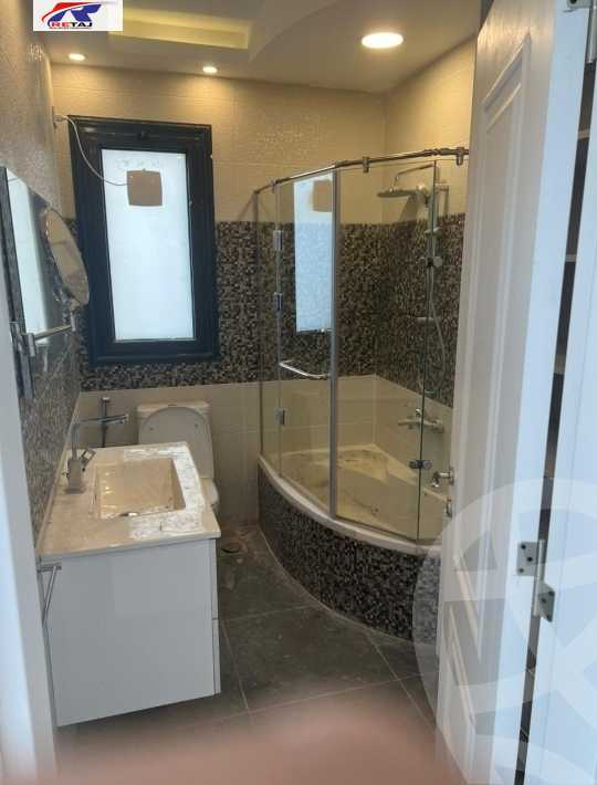 https://aqarmap.com.eg/ar/listing/3892424-for-rent-cairo-new-cairo-compounds-lake-view