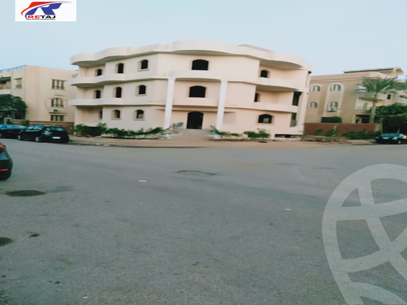 https://aqarmap.com.eg/en/listing/4021649-for-sale-cairo-new-cairo-ltjm-lkhms-el-ahyaa-fourth-neighborhood-street-155