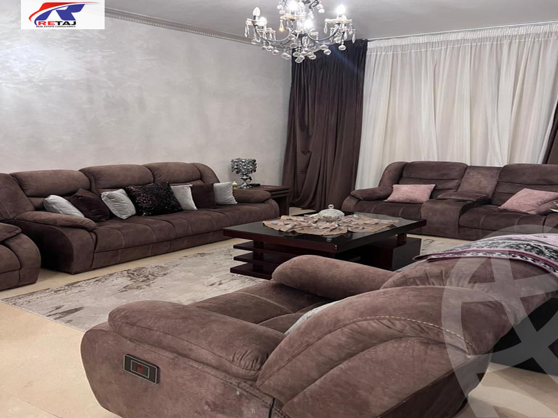 https://aqarmap.com.eg/en/listing/4077260-for-sale-cairo-new-cairo-compounds-dh-hb