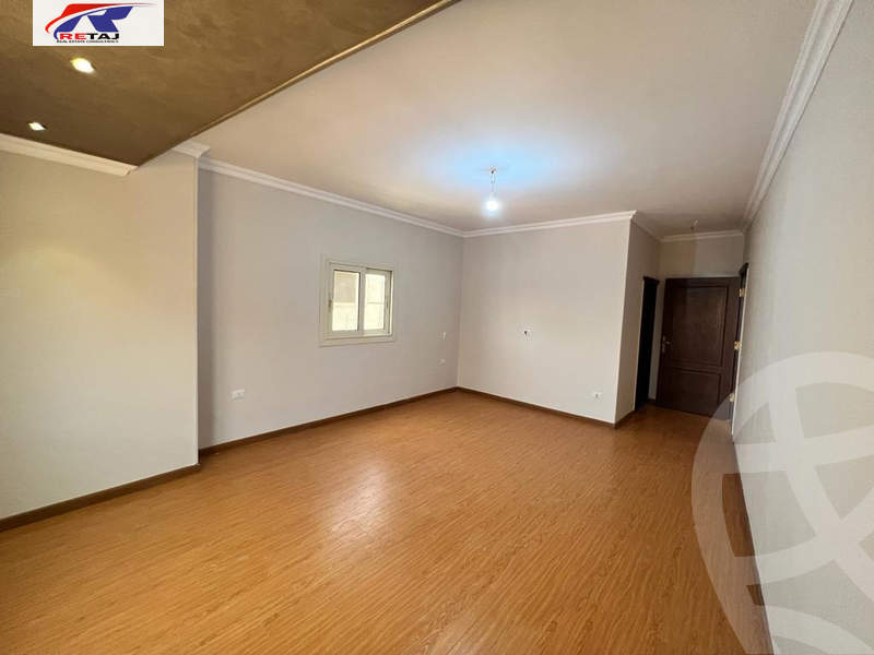 https://aqarmap.com.eg/en/listing/4082246-for-sale-cairo-new-cairo-sharq-el-akadamiya-al-tahrir-st