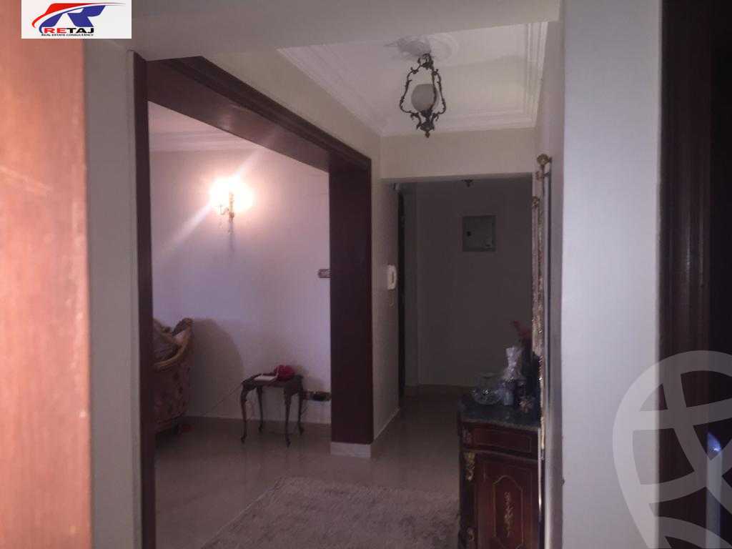 https://aqarmap.com.eg/en/listing/4094378-for-rent-cairo-new-cairo-compounds-la-rose