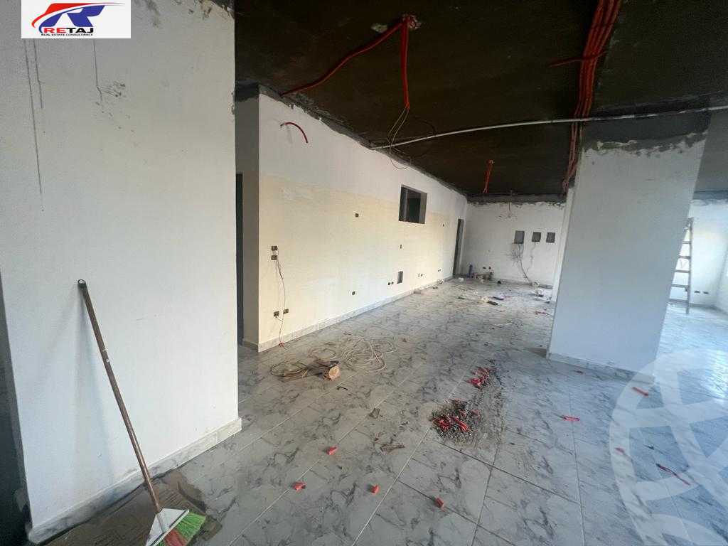 https://aqarmap.com.eg/en/listing/4123254-for-rent-cairo-mokattam-shareaa-9