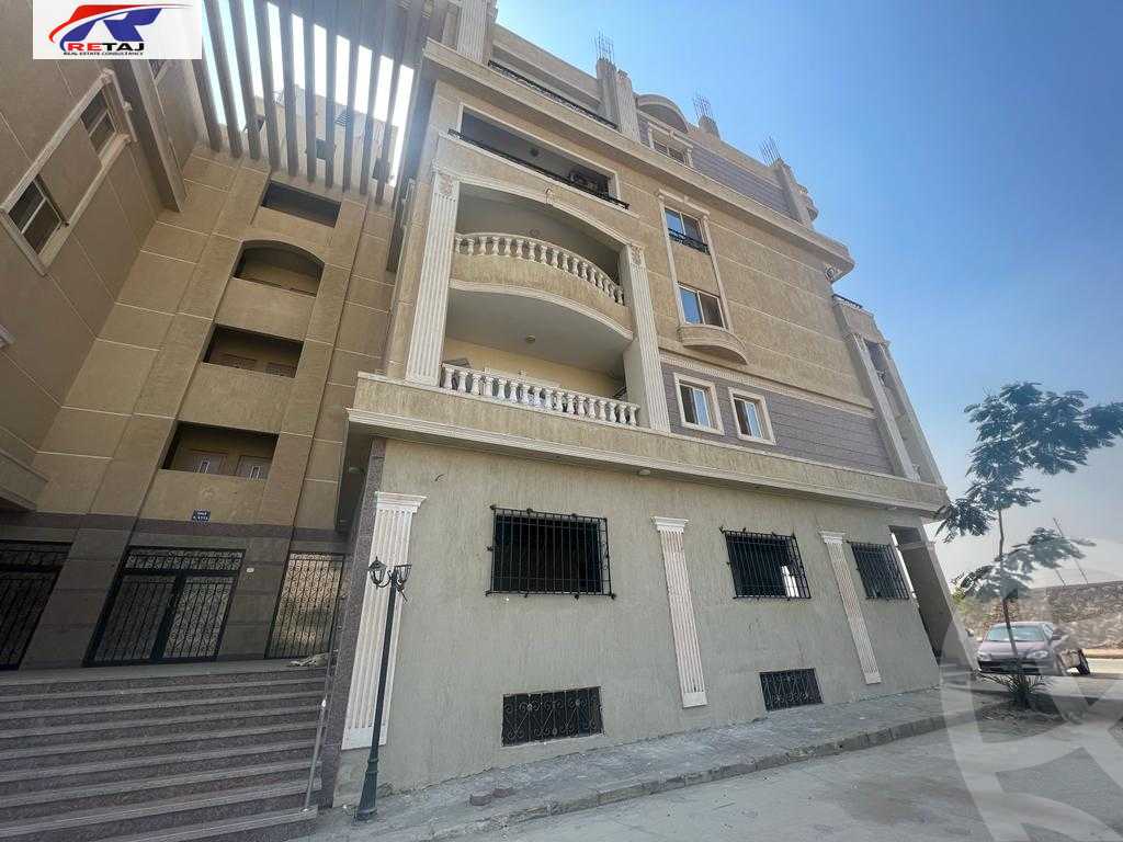 https://aqarmap.com.eg/en/listing/4123290-for-rent-cairo-mokattam-shareaa-9