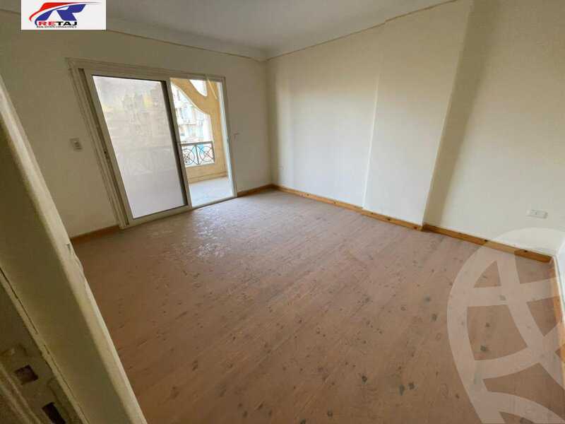 https://aqarmap.com.eg/en/listing/4153013-for-sale-cairo-new-cairo-compounds-ritaj