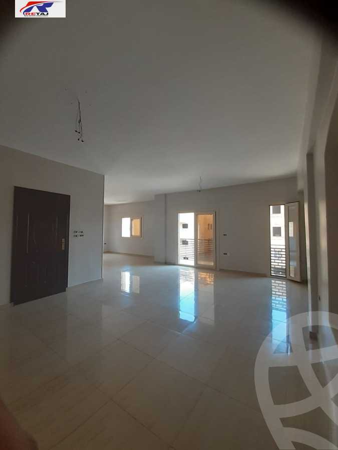 https://aqarmap.com.eg/ar/listing/4186722-for-rent-cairo-new-cairo-south-investors-mohammed-nagib-axis-st