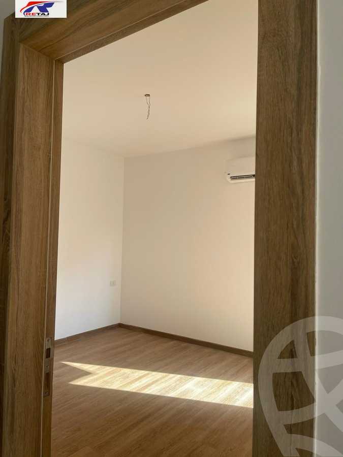 https://aqarmap.com.eg/ar/listing/4192099-for-rent-cairo-new-cairo-compounds-fifth-square