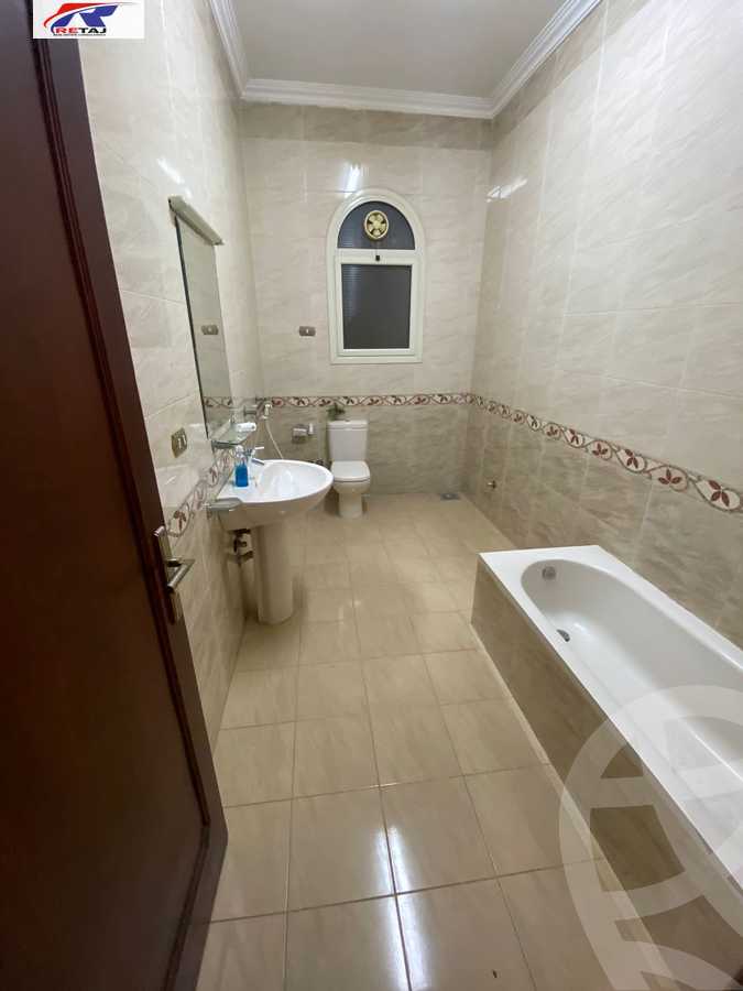 https://aqarmap.com.eg/ar/listing/4199942-for-rent-cairo-new-cairo-ltjm-lkhms-el-ahyaa-fifth-neighborhood-street-10