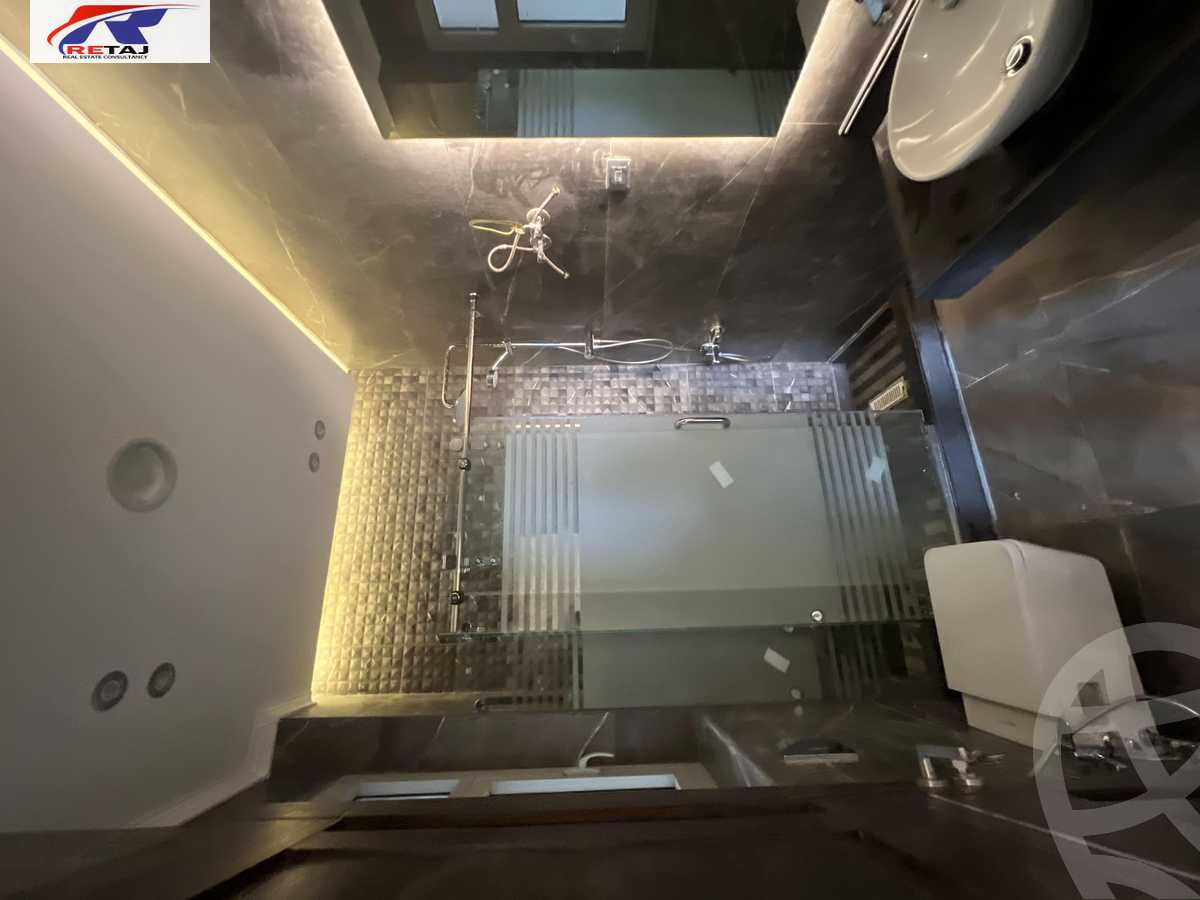https://aqarmap.com.eg/en/listing/4204775-for-rent-village-gate-mall-palm-hills