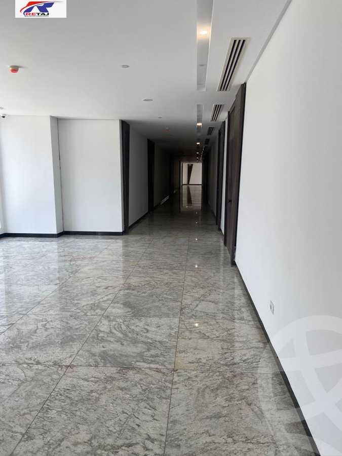 https://aqarmap.com.eg/en/listing/4224794-for-rent-cairo-new-cairo-compounds-jwr-kwmyrshyl-kwmblks-makeplace