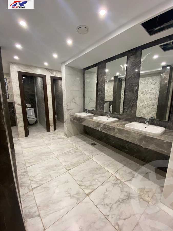 https://aqarmap.com.eg/en/listing/4224794-for-rent-cairo-new-cairo-compounds-jwr-kwmyrshyl-kwmblks-makeplace