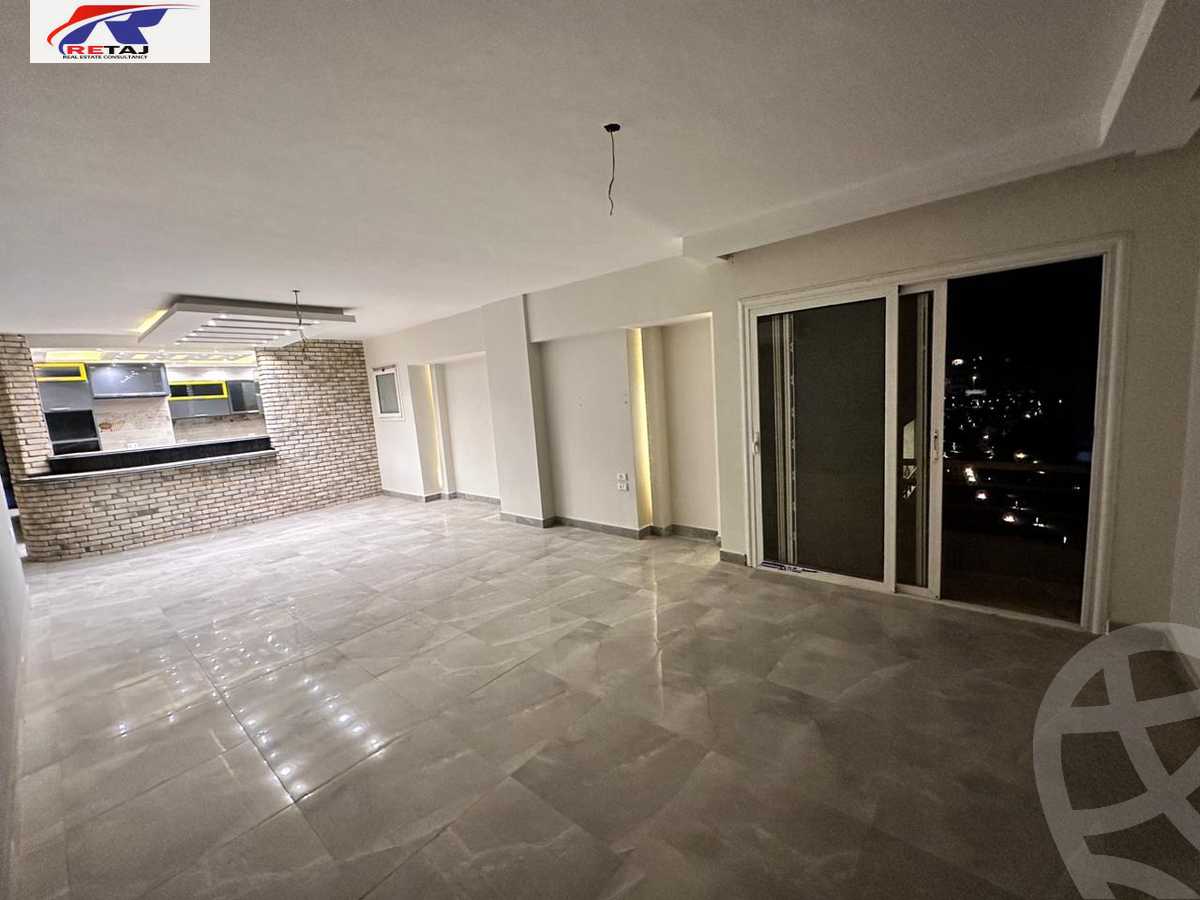 https://aqarmap.com.eg/en/listing/4261448-for-rent-cairo-new-cairo-compounds-the-square