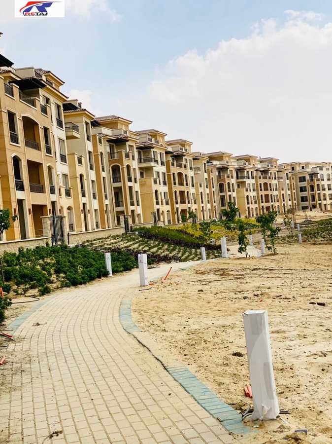 https://aqarmap.com.eg/ar/listing/4265690-for-sale-cairo-new-cairo-compounds-stwn-ryzydns-by-ar-y-llttwyr