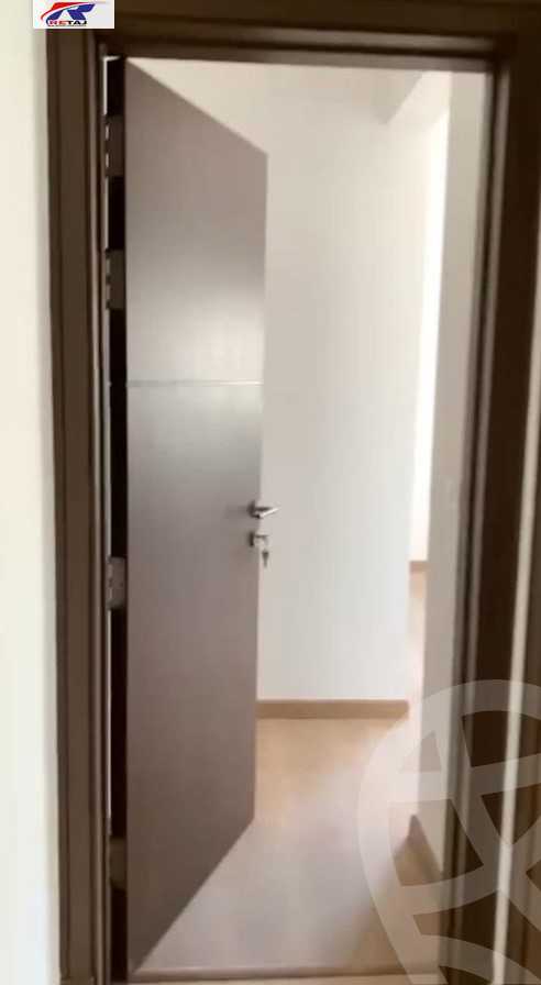 https://aqarmap.com.eg/en/listing/4277185-for-sale-cairo-new-cairo-compounds-fifth-square