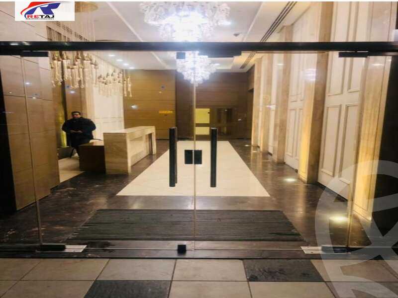 https://aqarmap.com.eg/ar/listing/4278899-for-rent-cairo-new-cairo-compounds-porto-cairo-villas