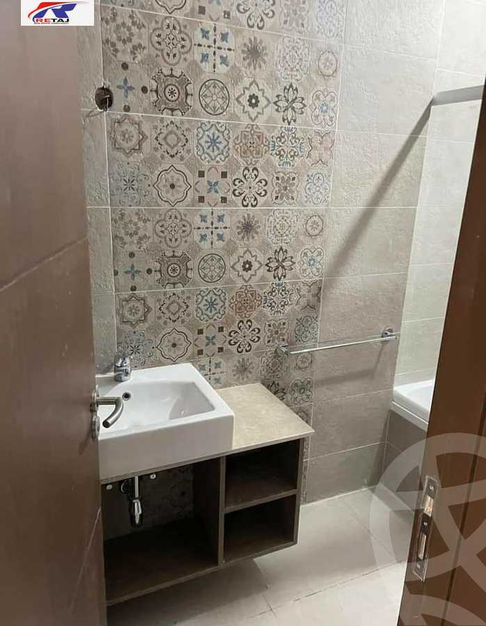 https://aqarmap.com.eg/en/listing/4312526-for-sale-cairo-new-cairo-compounds-fifth-square