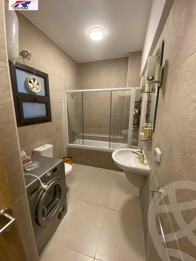https://aqarmap.com.eg/en/listing/4320390-for-sale-cairo-new-cairo-compounds-fifth-square