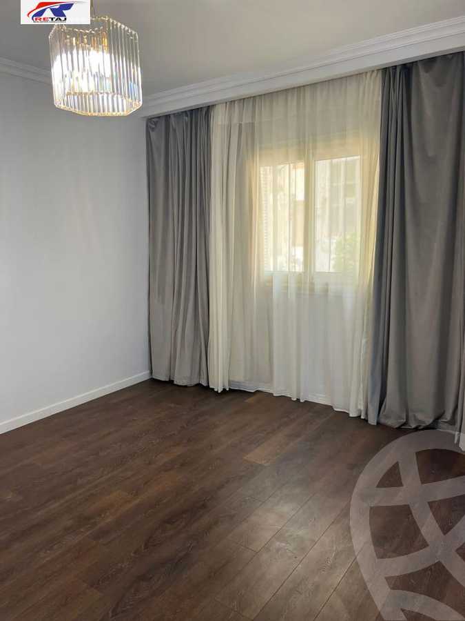 https://aqarmap.com.eg/en/listing/4341056-for-sale-cairo-new-cairo-compounds-la-rose